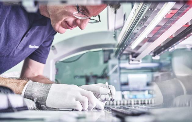 Fertigung elektrischer Bauteile